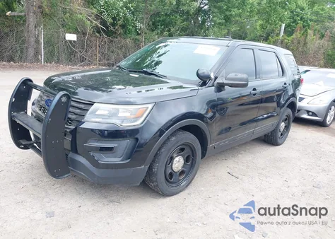 2017 Ford Police Interceptor z USA, uszkodzony, nr VIN 1FM5K8AR8HGA37503